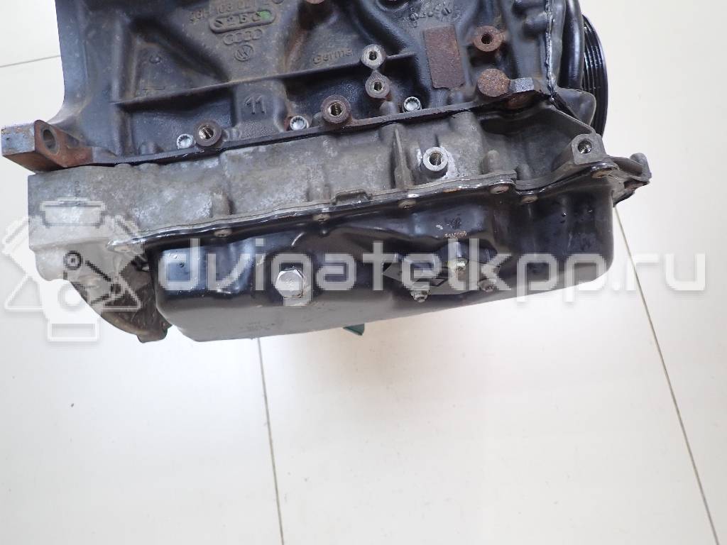 Фото Контрактный (б/у) двигатель CDAA для Volkswagen Passat / Cc / Sharan / Golf 160 л.с 16V 1.8 л бензин 06J100035H {forloop.counter}}