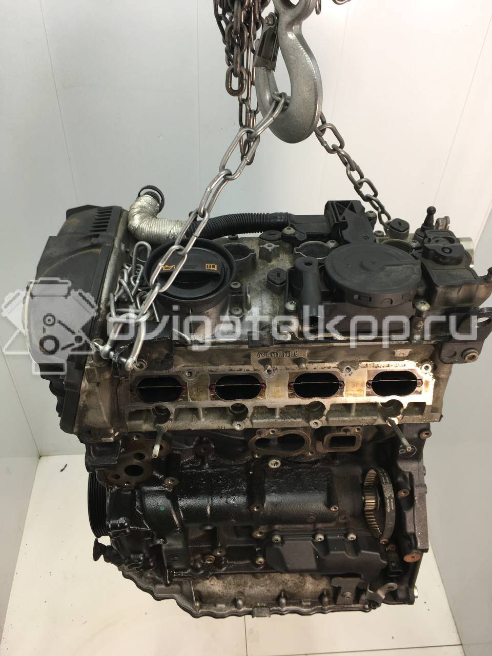 Фото Контрактный (б/у) двигатель CAWB для Volkswagen Tiguan 200 л.с 16V 2.0 л бензин 06J100033S {forloop.counter}}