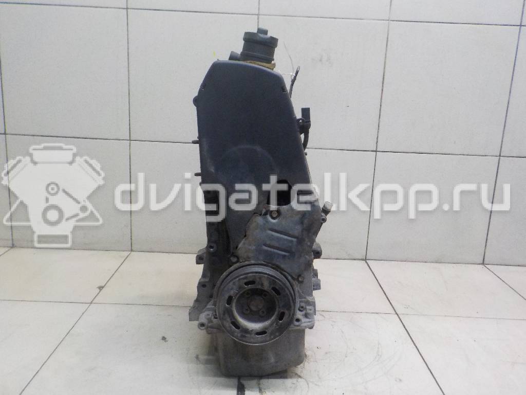 Фото Контрактный (б/у) двигатель AKL для Volkswagen / Seat 101 л.с 8V 1.6 л бензин 06A100032J {forloop.counter}}