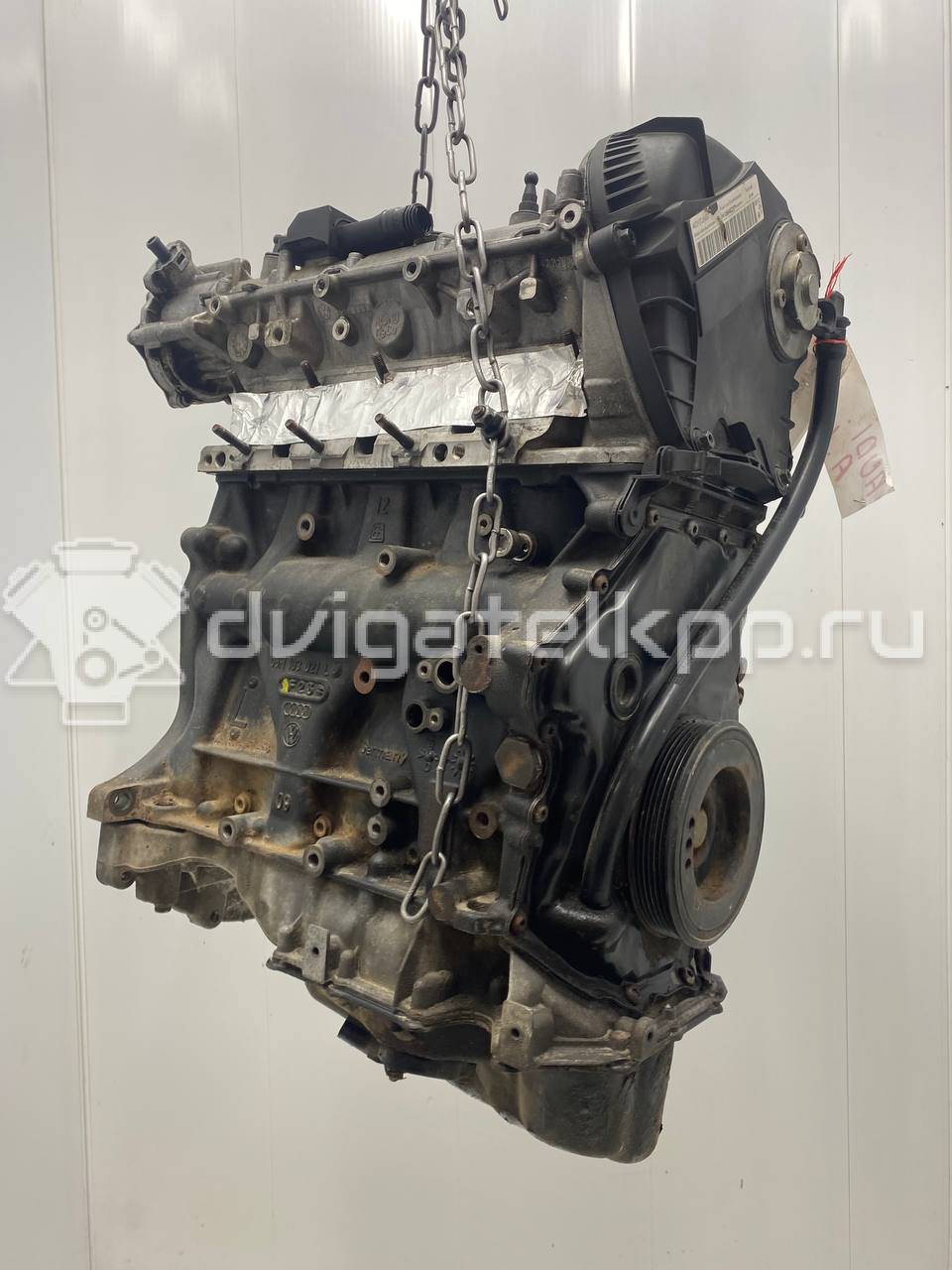 Фото Контрактный (б/у) двигатель CDHA для Audi A4 120 л.с 16V 1.8 л бензин 06H100033G {forloop.counter}}