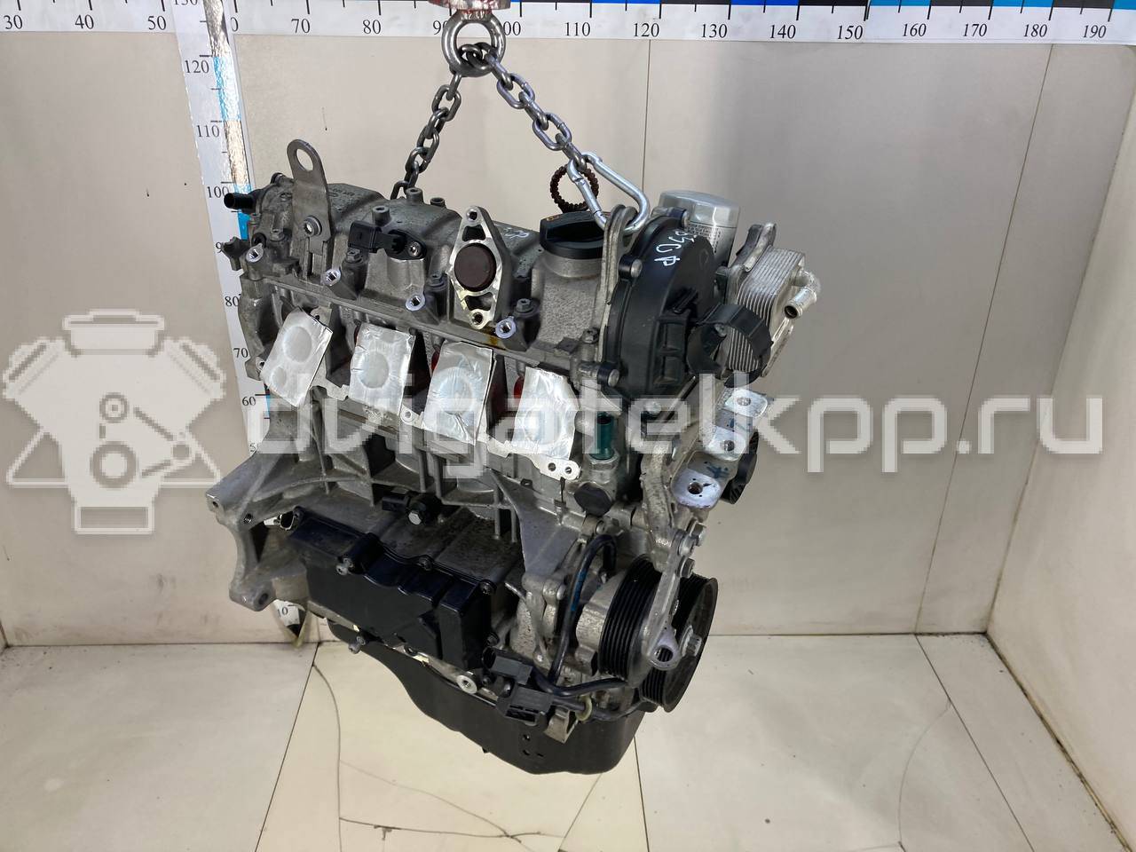 Фото Контрактный (б/у) двигатель CBZC для Volkswagen Polo 90 л.с 8V 1.2 л бензин 03F100091A {forloop.counter}}