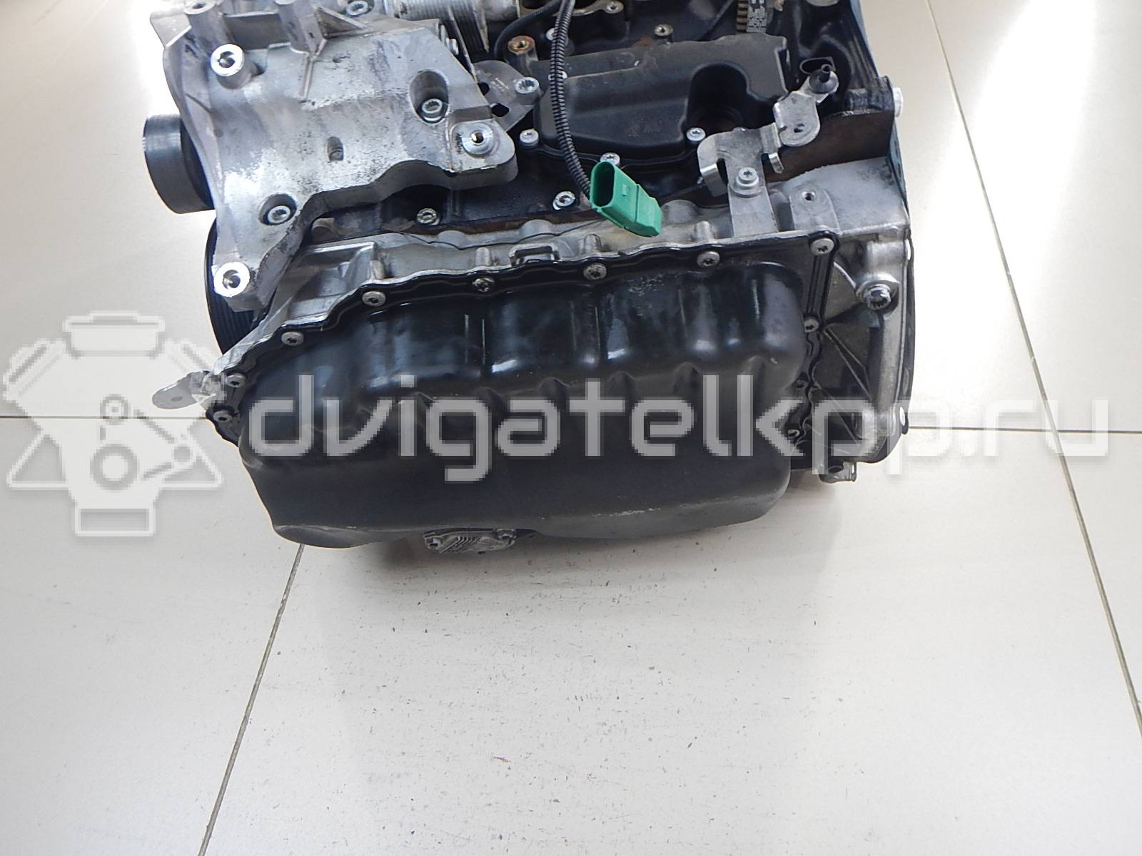 Фото Контрактный (б/у) двигатель CAWB для Volkswagen Scirocco / Tiguan 200 л.с 16V 2.0 л бензин 06J100033S {forloop.counter}}