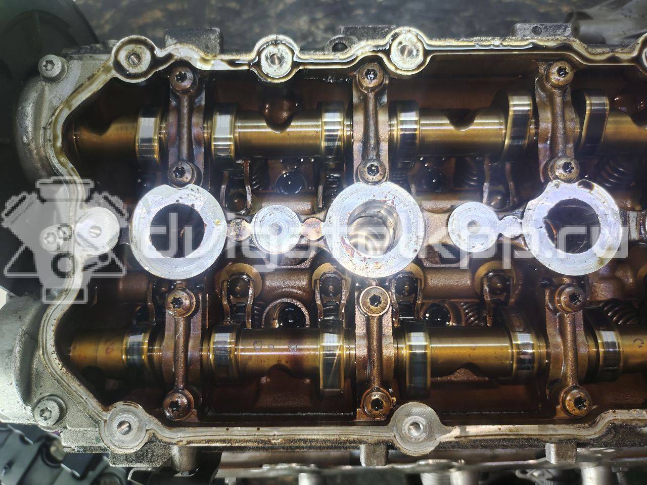Фото Контрактный (б/у) двигатель CDLC для Volkswagen Scirocco 256 л.с 16V 2.0 л бензин 06F100098A {forloop.counter}}