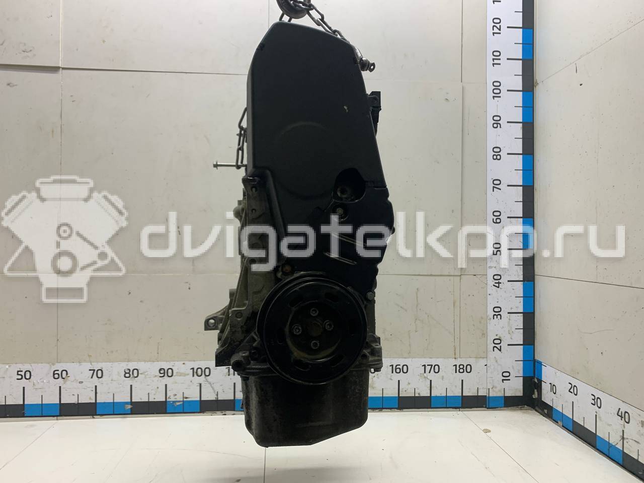 Фото Контрактный (б/у) двигатель AKL для Volkswagen / Seat 100-103 л.с 8V 1.6 л бензин 06A100098X {forloop.counter}}