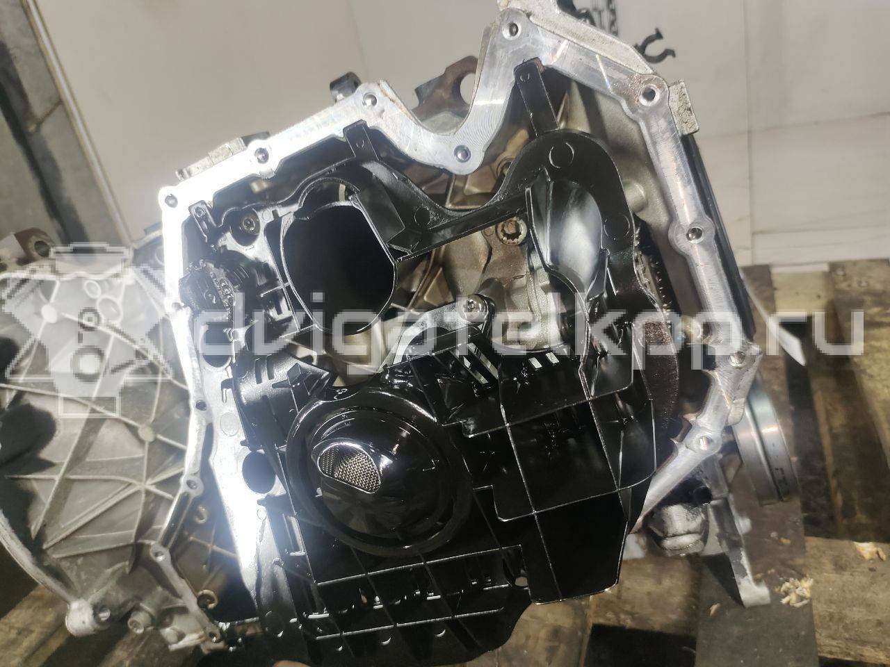 Фото Контрактный (б/у) двигатель CDNC для Audi A3 / A5 211 л.с 16V 2.0 л бензин 06H100034D {forloop.counter}}
