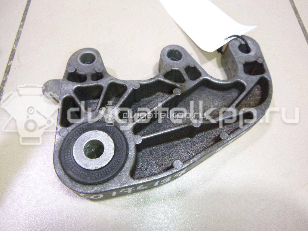 Фото Кронштейн КПП  1613165 для Ford Kuga {forloop.counter}}