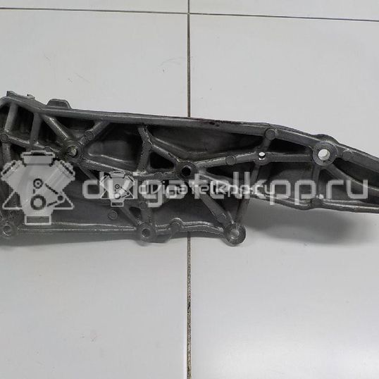 Фото Кронштейн генератора  1891480 для Ford Kuga