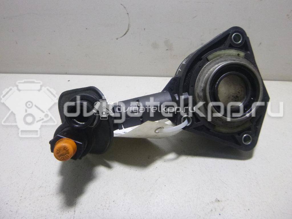 Фото Подшипник выжимной совмещ. с цилиндром сцепл.  3M517A564BH для Ford Fiesta / Focus / Tourneo / C-Max / Galaxy {forloop.counter}}