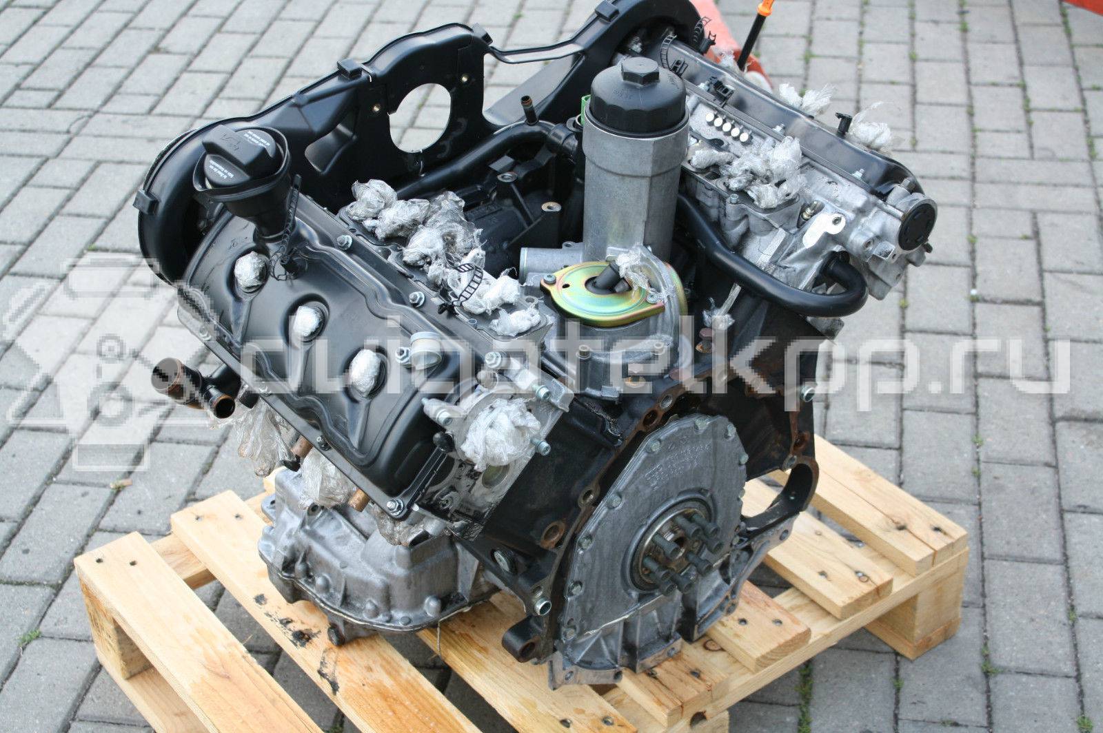 Фото Контрактный (б/у) двигатель CULC для Volkswagen Scirocco / Beetle / Golf 220 л.с 16V 2.0 л бензин {forloop.counter}}