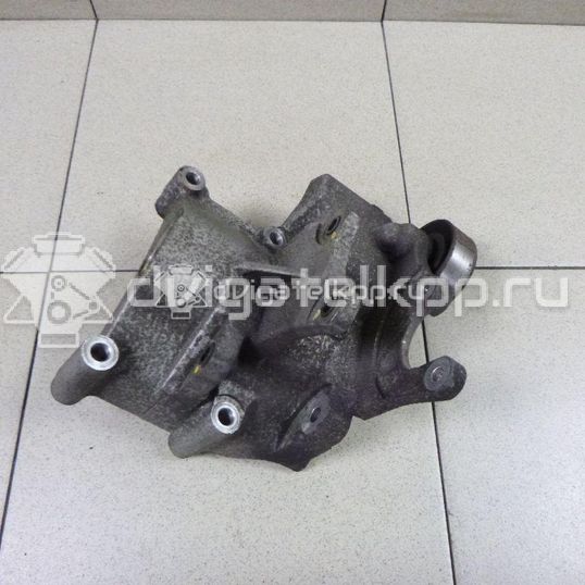 Фото Кронштейн генератора  3747227000 для hyundai Elantra