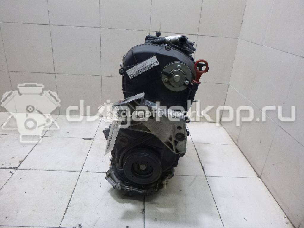 Фото Контрактный (б/у) двигатель CCZC для Audi Q3 8U 170 л.с 16V 2.0 л бензин 06J100034R {forloop.counter}}