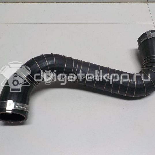 Фото Патрубок интеркулера  LR020026 для land rover Discovery III