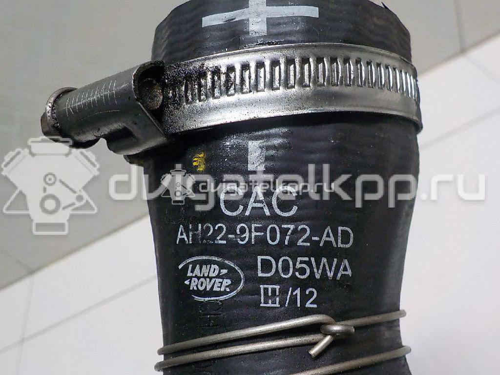 Фото Патрубок интеркулера  LR020026 для land rover Discovery III {forloop.counter}}