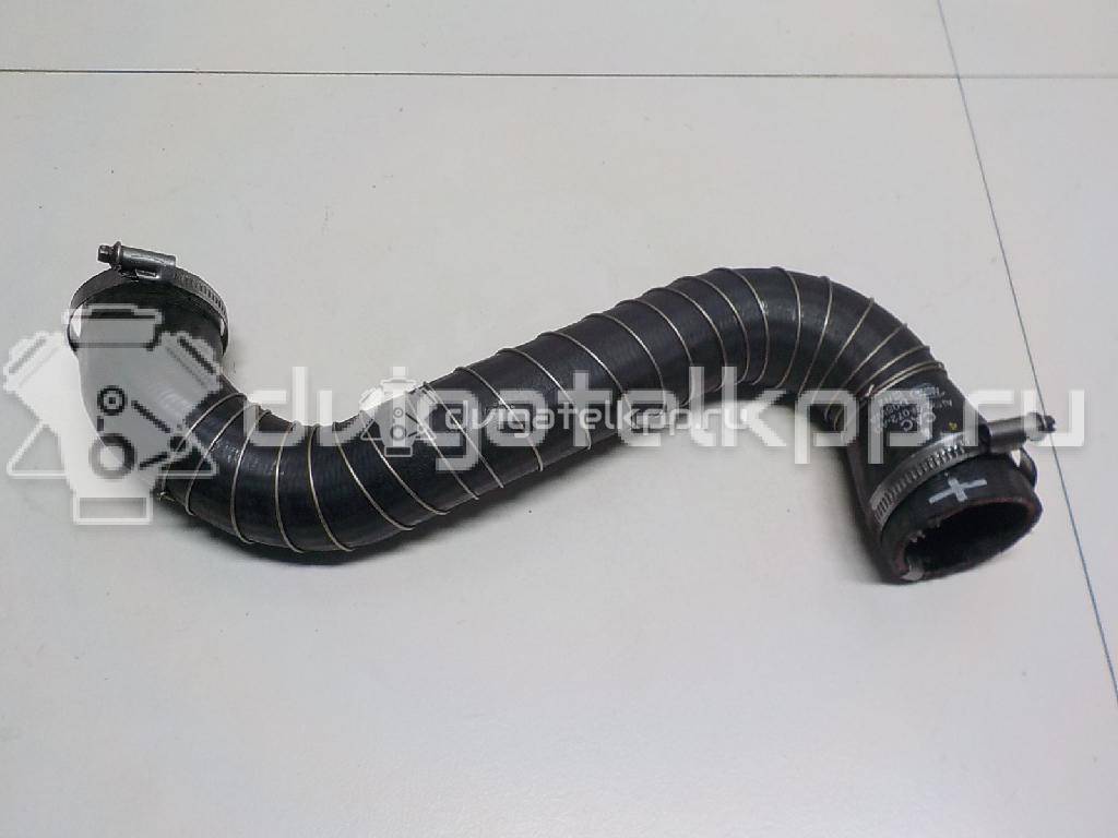 Фото Патрубок интеркулера  LR020026 для land rover Discovery III {forloop.counter}}
