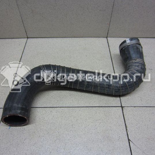 Фото Патрубок интеркулера  LR020026 для land rover Discovery III