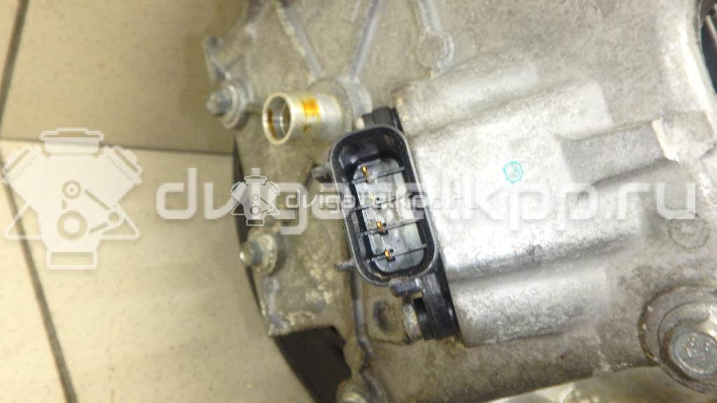 Фото Коллектор впускной  LR000364 для Land Rover Range Rover / Discovery {forloop.counter}}