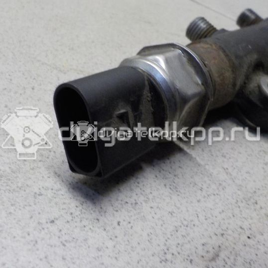 Фото Рейка топливная (рампа)  LR020020 для land rover Discovery III