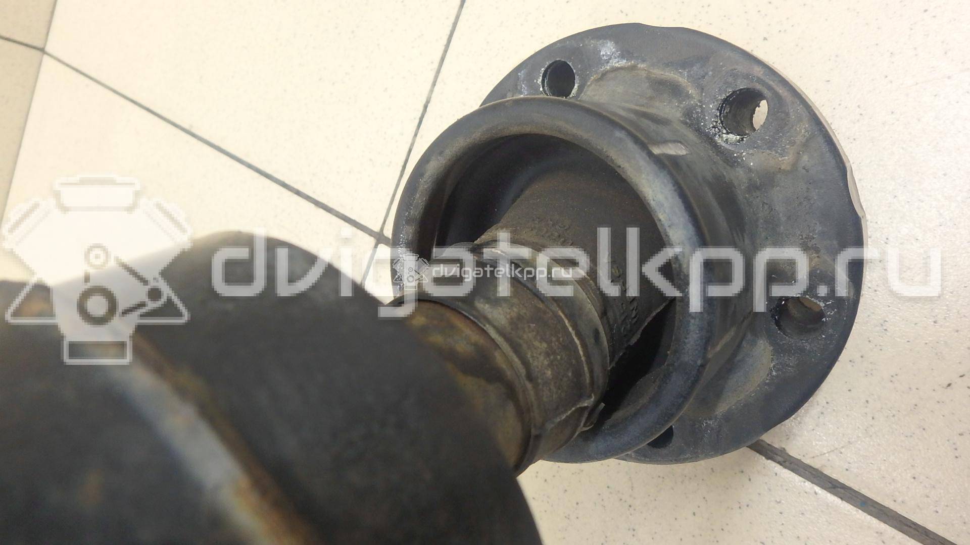 Фото Вал карданный передний  TVB500160 для Land Rover Range Rover / Discovery {forloop.counter}}
