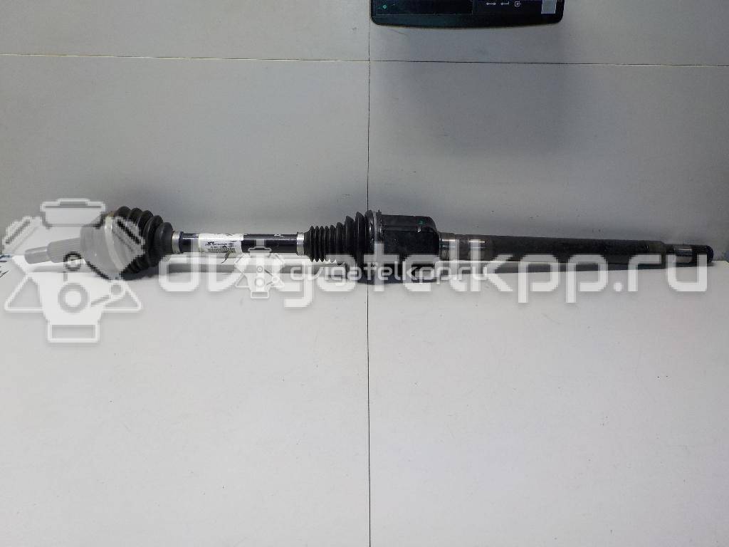 Фото Полуось передняя правая  LR064251 для Land Rover Range Rover {forloop.counter}}