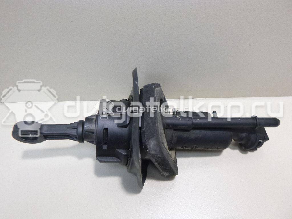 Фото Цилиндр сцепления главный  1491949 для land rover Freelander 2 {forloop.counter}}