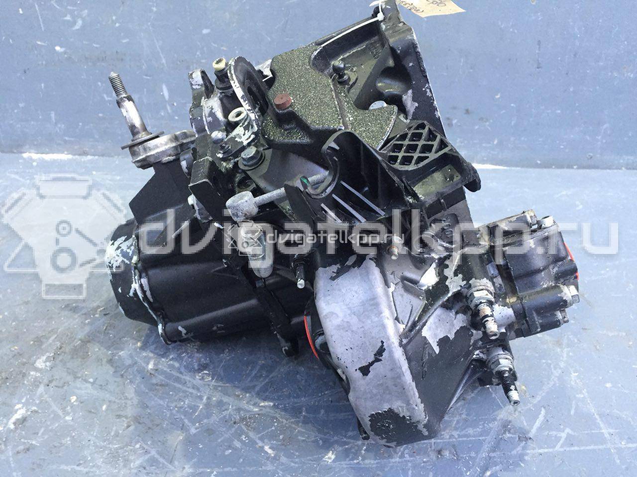 Фото Контрактная (б/у) МКПП для Citroen / Peugeot 109 л.с 16V 1.6 л 9HZ (DV6TED4) Дизельное топливо {forloop.counter}}