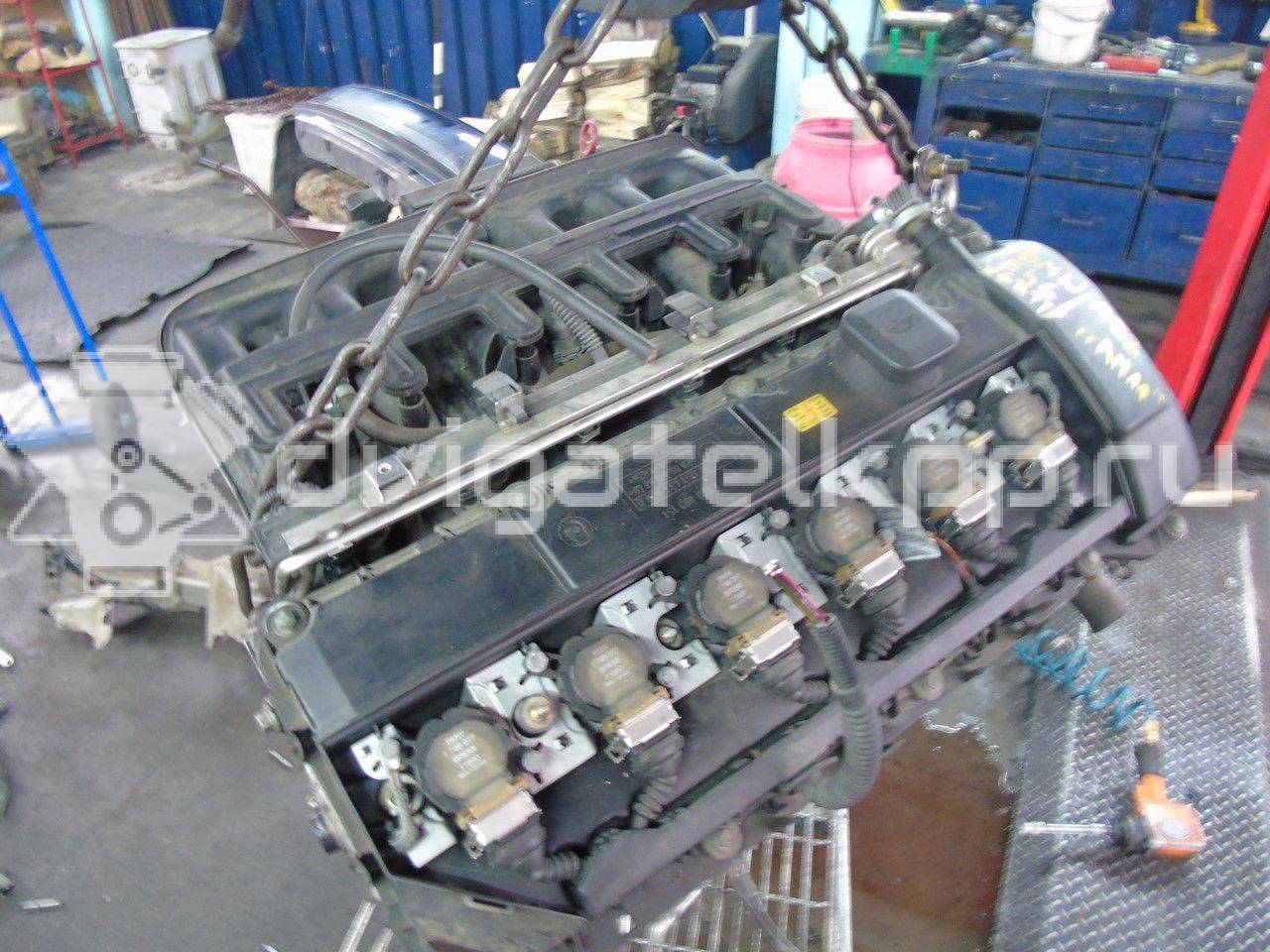 Фото Контрактный (б/у) двигатель AM11 для Aston Martin Db9 / Vanquish 517-573 л.с 48V 5.9 л бензин {forloop.counter}}