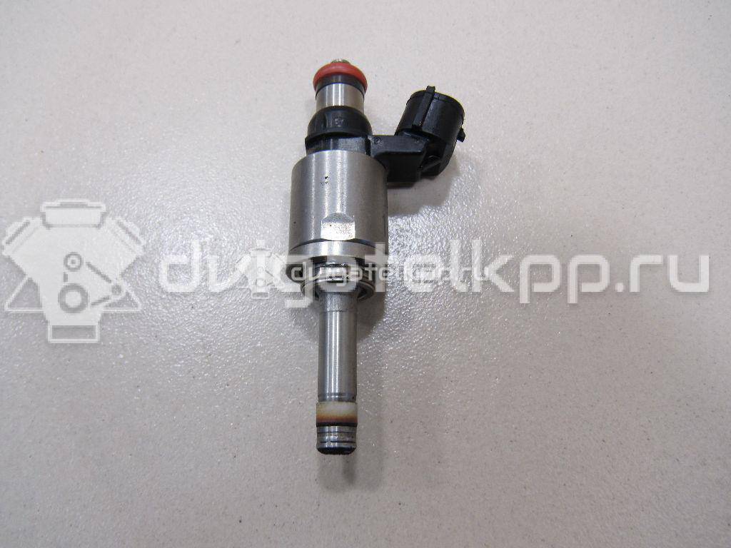 Фото Форсунка инжекторная электрическая  PE0113250B для mazda CX 3 {forloop.counter}}