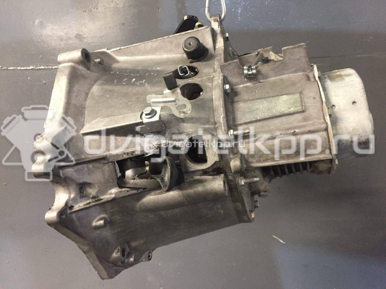 Фото Контрактная (б/у) МКПП для Citroen / Peugeot / Mini 90-109 л.с 16V 1.6 л 9HZ (DV6TED4) Дизельное топливо 2222JQ {forloop.counter}}