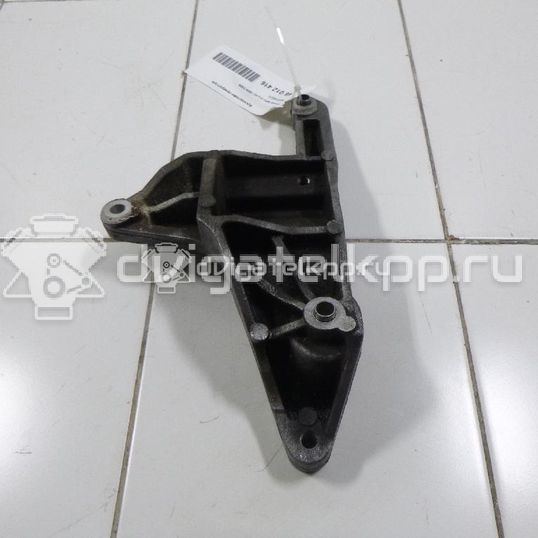 Фото Кронштейн генератора  AJ0318371 для mazda MPV II (LW)