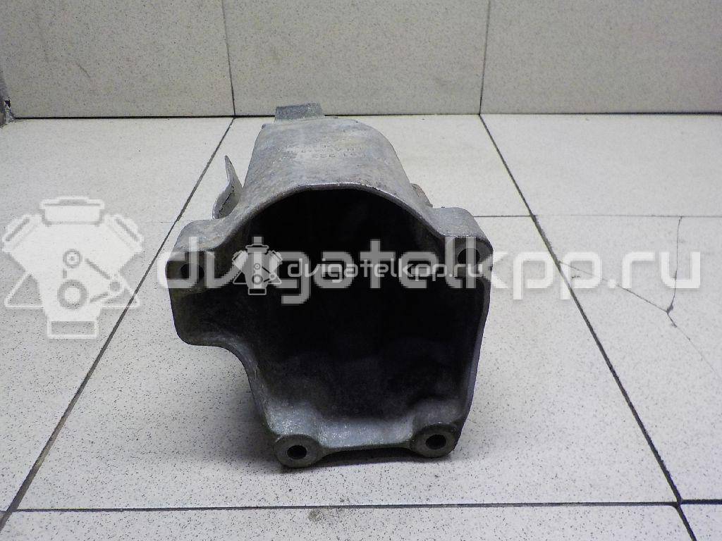 Фото Кронштейн двигателя правый  6512231804 для mercedes benz Sprinter (906) {forloop.counter}}