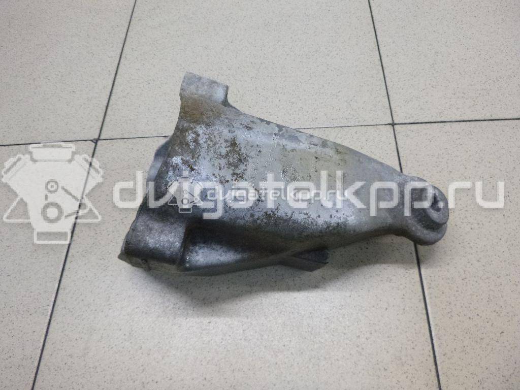 Фото Кронштейн двигателя правый  6512231804 для mercedes benz Sprinter (906) {forloop.counter}}