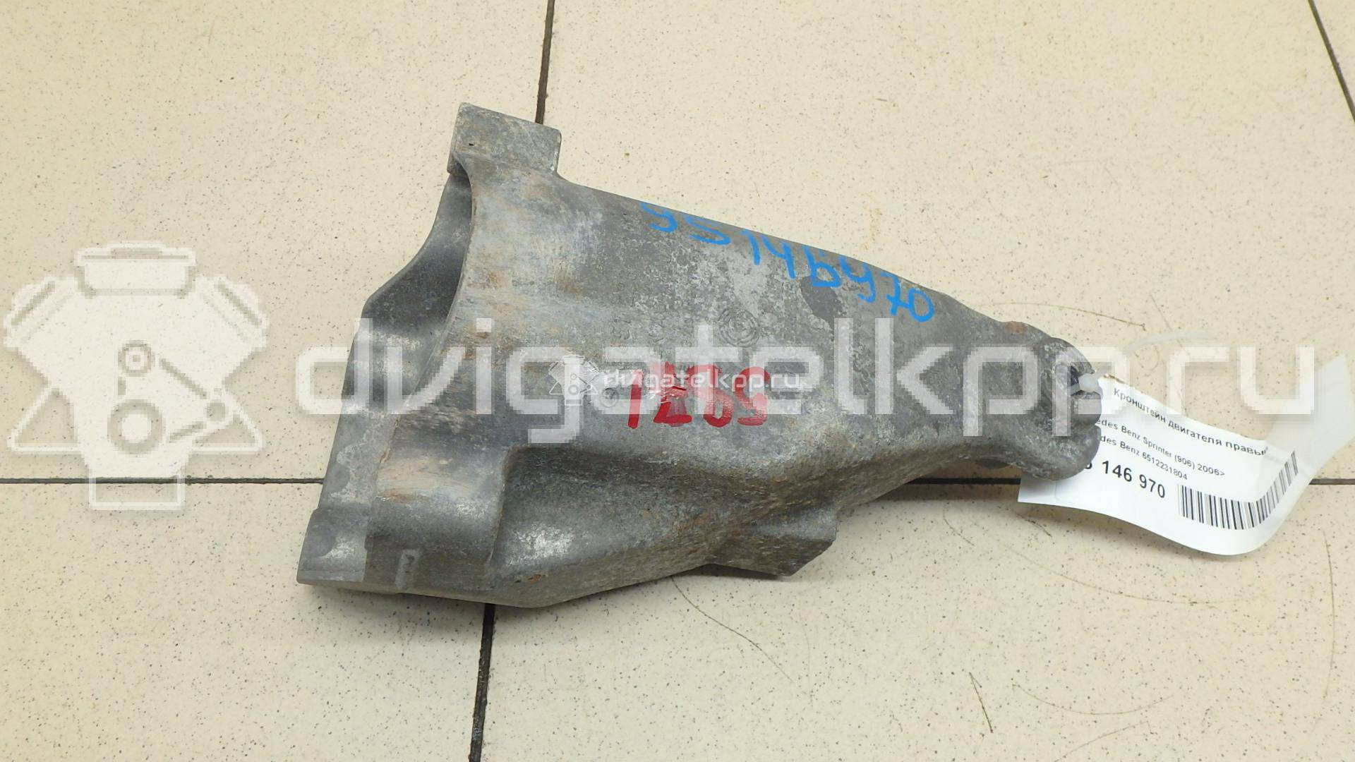 Фото Кронштейн двигателя правый  6512231804 для mercedes benz Sprinter (906) {forloop.counter}}