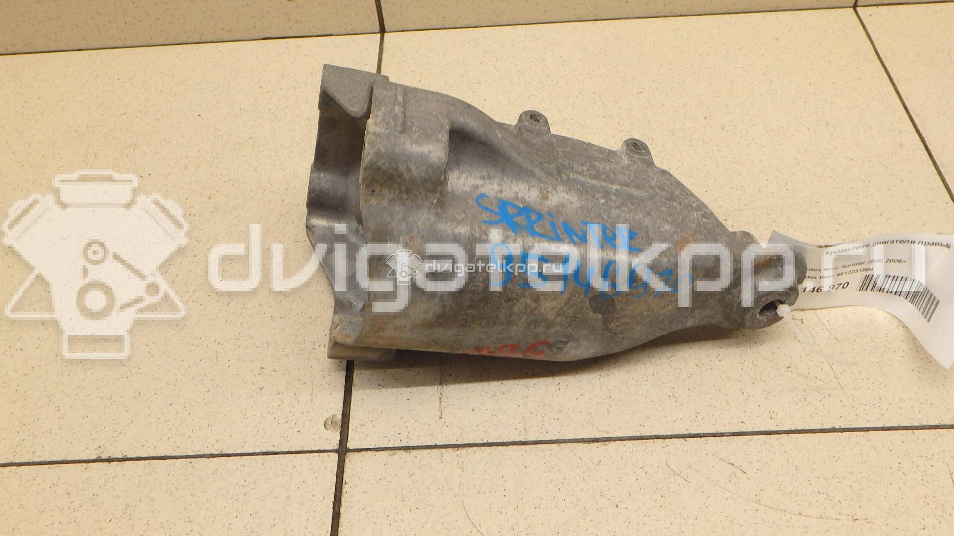 Фото Кронштейн двигателя правый  6512231804 для mercedes benz Sprinter (906) {forloop.counter}}
