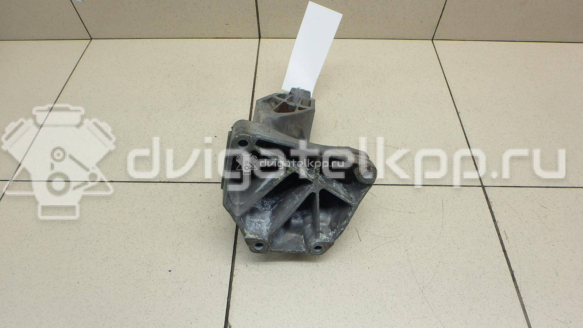 Фото Кронштейн двигателя левый  6512231704 для mercedes benz Sprinter (906) {forloop.counter}}