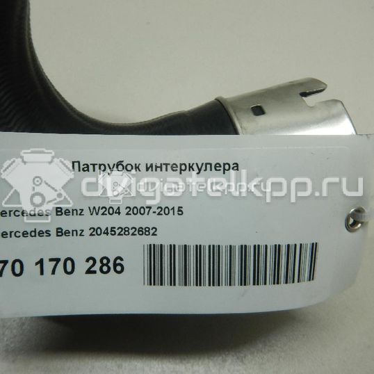 Фото Патрубок интеркулера  2045282682 для mercedes benz W204