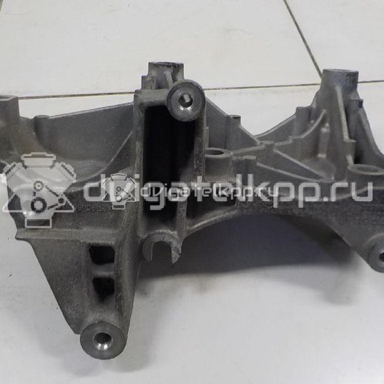 Фото Кронштейн генератора  1171000Q2L для mercedes benz Vito (447)
