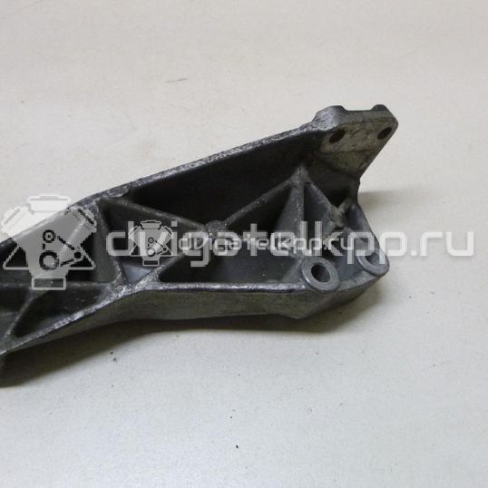 Фото Кронштейн генератора  6011550395 для mercedes benz Vito (638)
