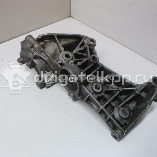 Фото Кронштейн генератора  8200473400 для nissan Micra (K12E)