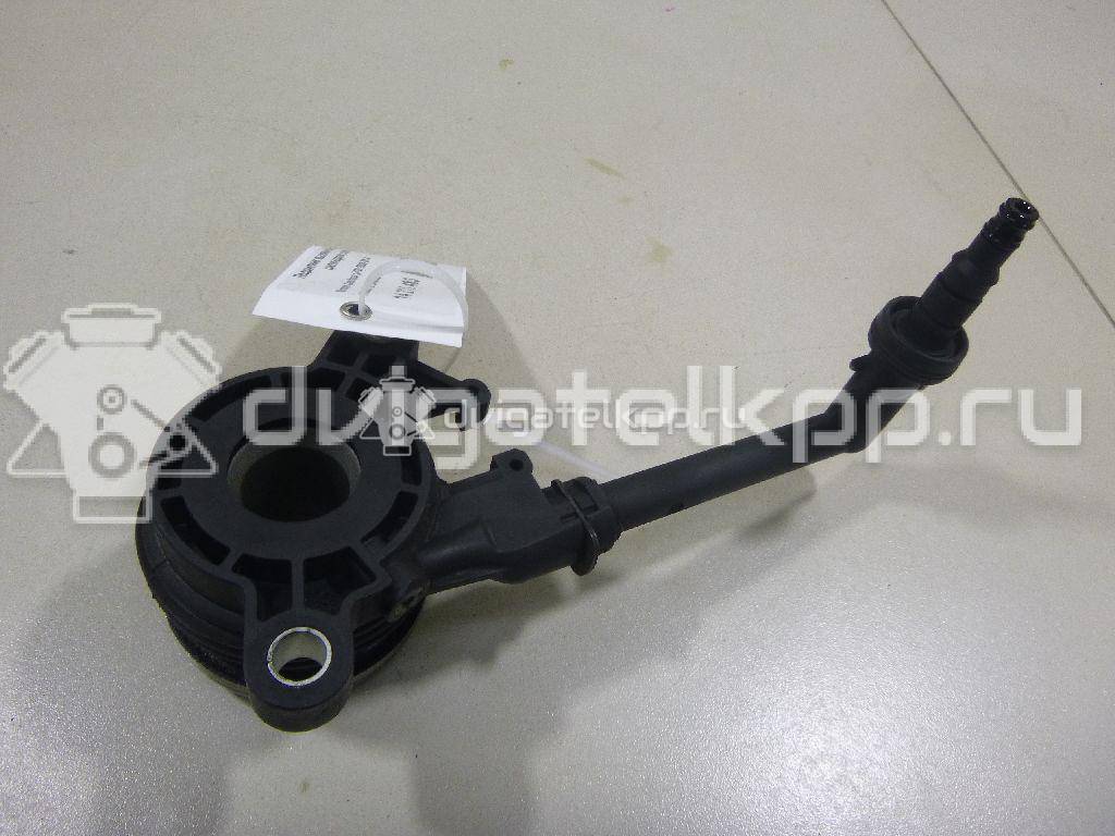 Фото Подшипник выжимной совмещ. с цилиндром сцепл.  3215000QAD для Nissan Tiida / X-Trail / Altima / Primera / Micra {forloop.counter}}