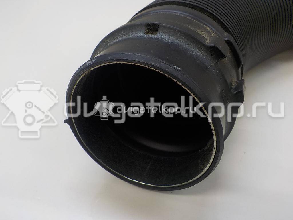 Фото Патрубок воздушного фильтра  13265784 для opel Astra J {forloop.counter}}