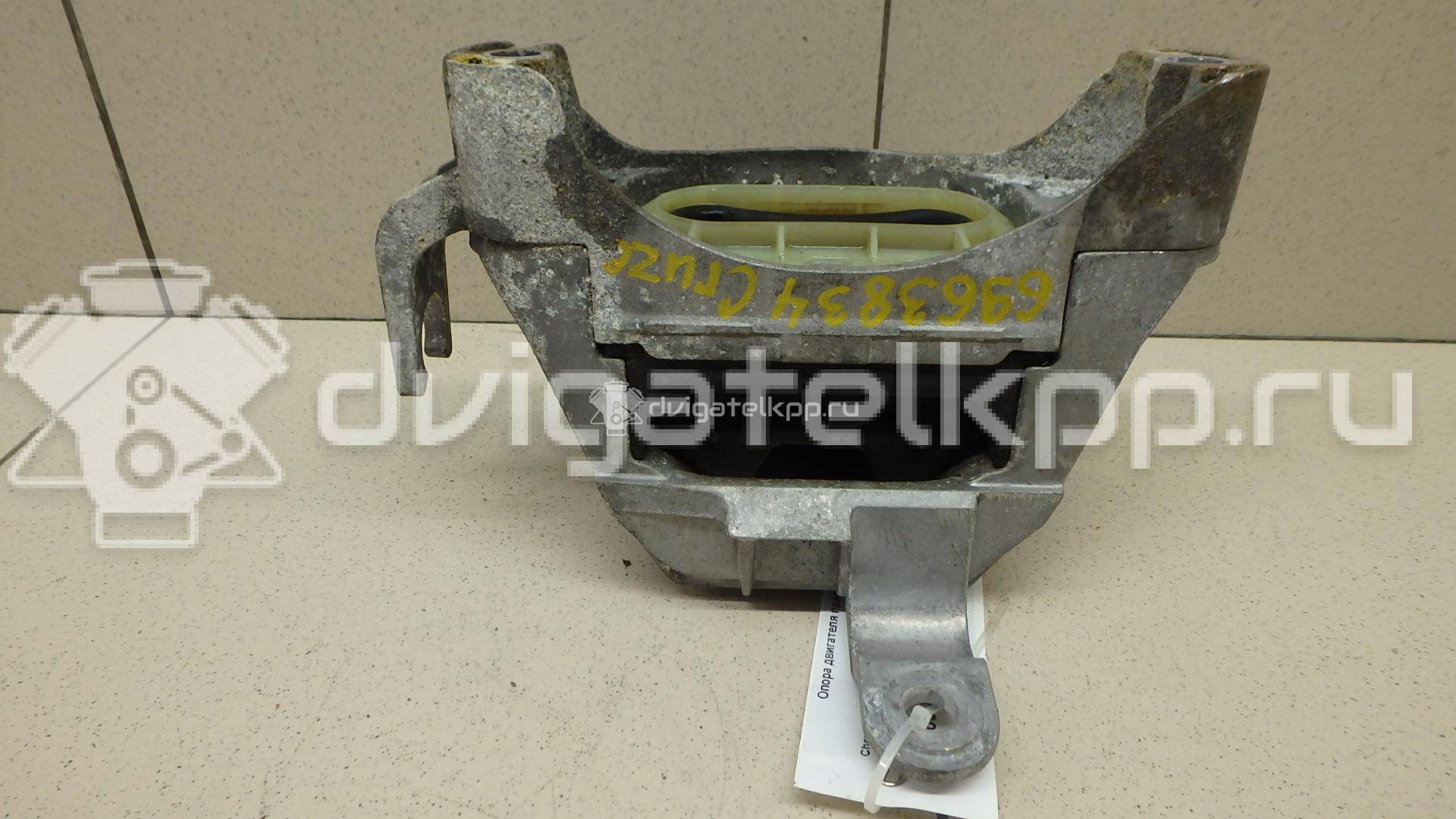 Фото Опора двигателя правая  13248475 для Opel Astra / Zafira {forloop.counter}}