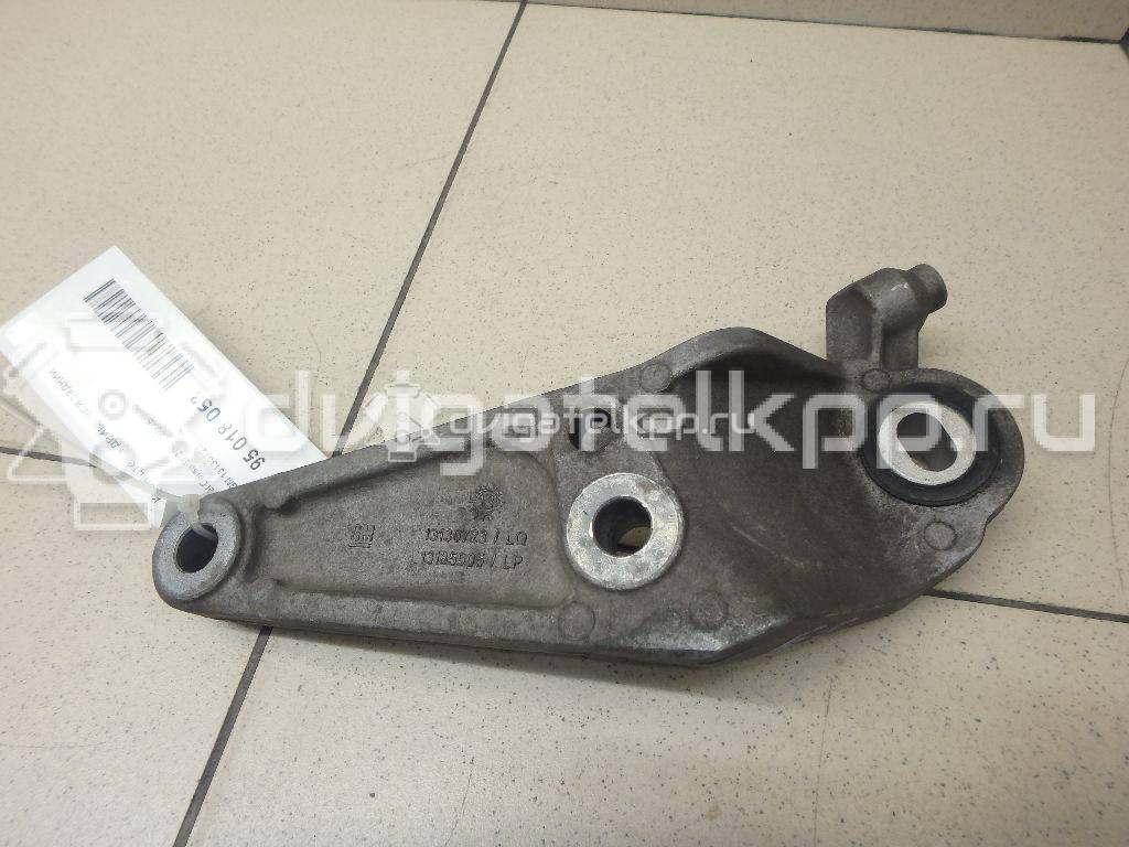 Фото Кронштейн двигателя задний  13130723 для Opel Adam / Corsa / Meriva {forloop.counter}}