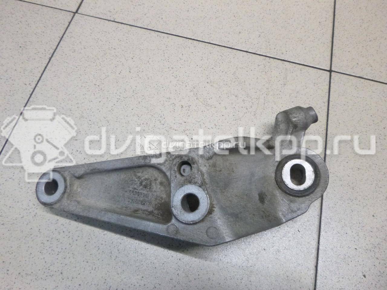 Фото Кронштейн двигателя задний  13130723 для Opel Adam / Corsa / Meriva {forloop.counter}}