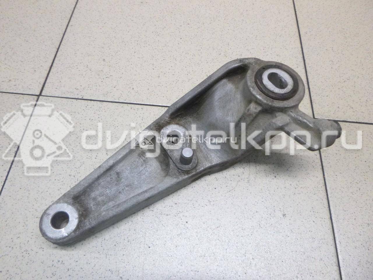 Фото Кронштейн двигателя задний  13130723 для Opel Adam / Corsa / Meriva {forloop.counter}}