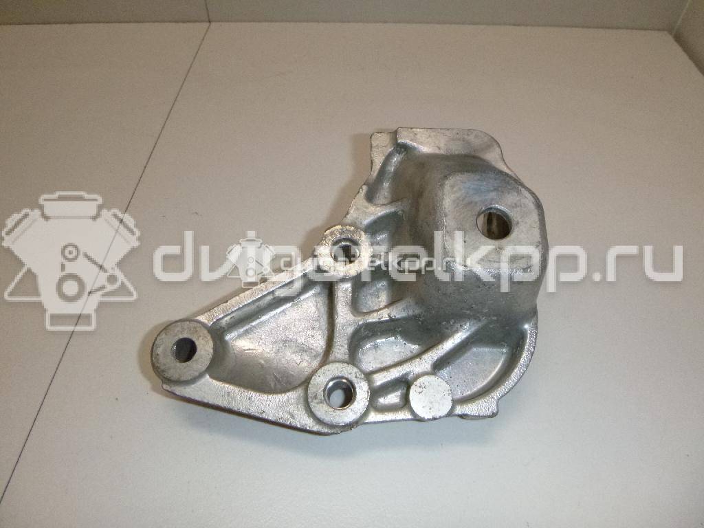 Фото Кронштейн опоры двигателя  1839C8 для Peugeot 407 {forloop.counter}}