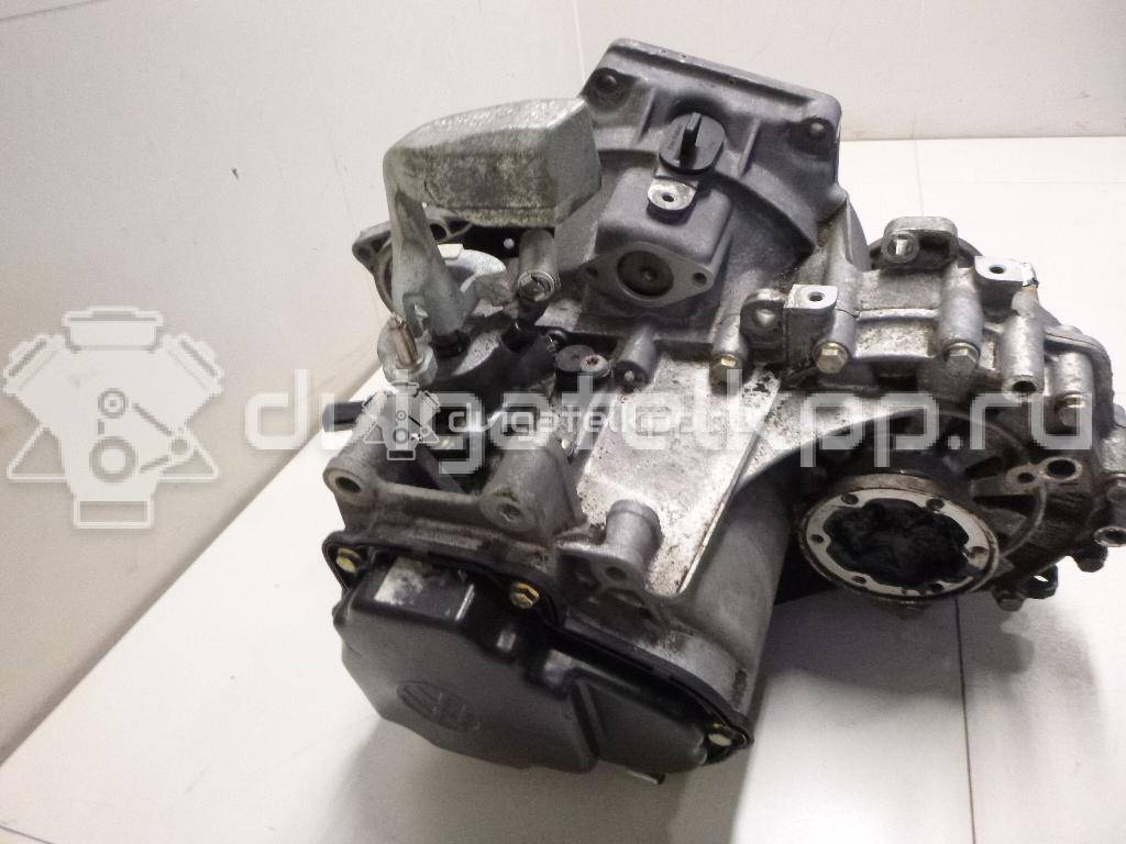 Фото Контрактная (б/у) МКПП для Volkswagen / Seat 100 л.с 8V 1.9 л AXR Дизельное топливо 02J300049M {forloop.counter}}