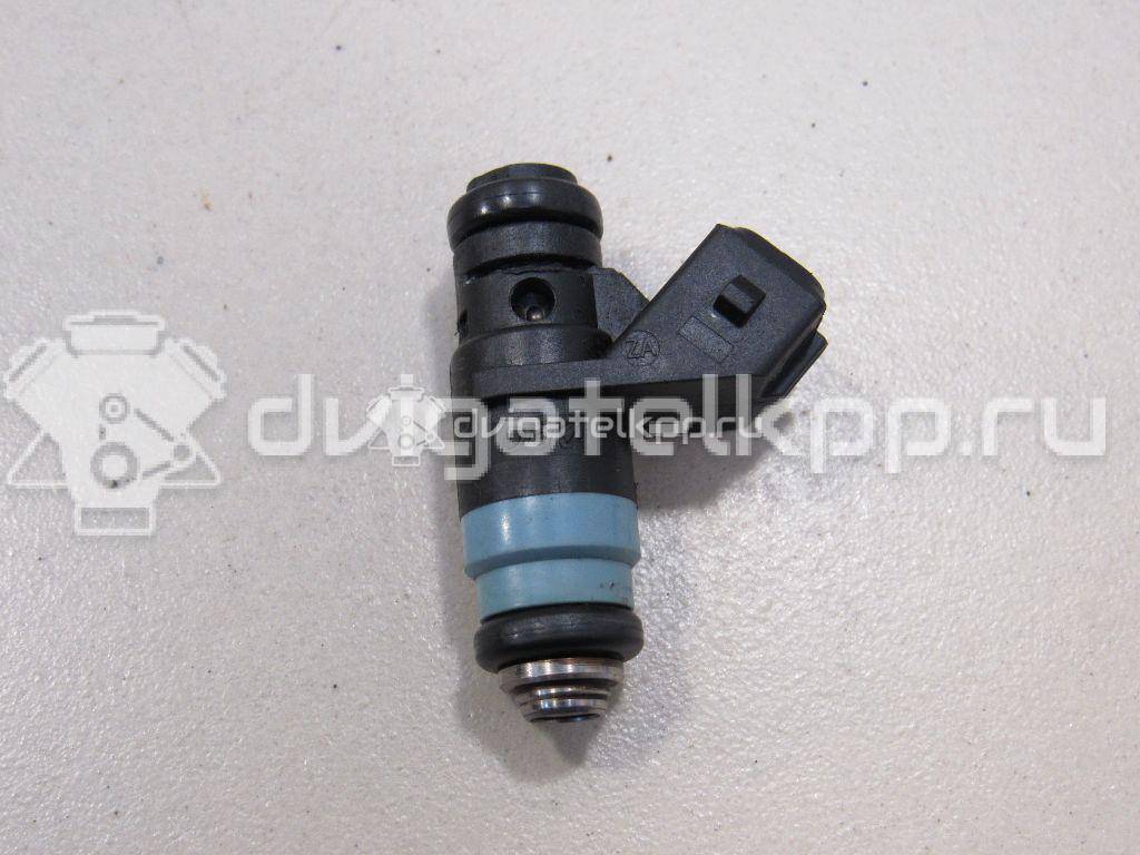 Фото Форсунка инжекторная электрическая  8200128959 для Renault Clio / Laguna / Scénic / Megane {forloop.counter}}