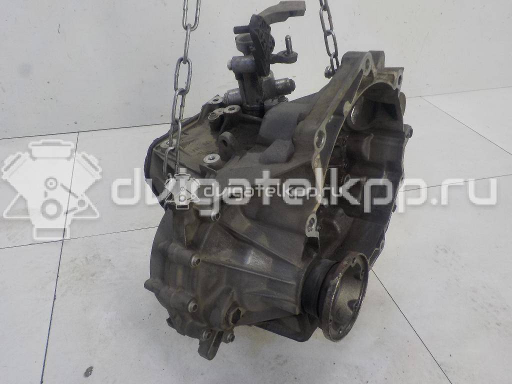 Фото Контрактная (б/у) МКПП для Volkswagen Polo / Caddy / Golf 110 л.с 16V 1.6 л CWVA бензин 0AF300042T {forloop.counter}}