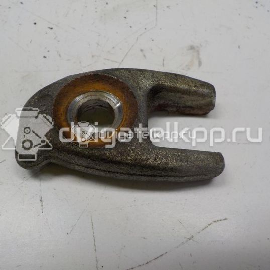 Фото Кронштейн форсунки  8200433867 для renault Megane II