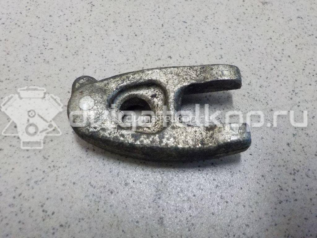 Фото Кронштейн форсунки  8200433867 для renault Clio IV {forloop.counter}}